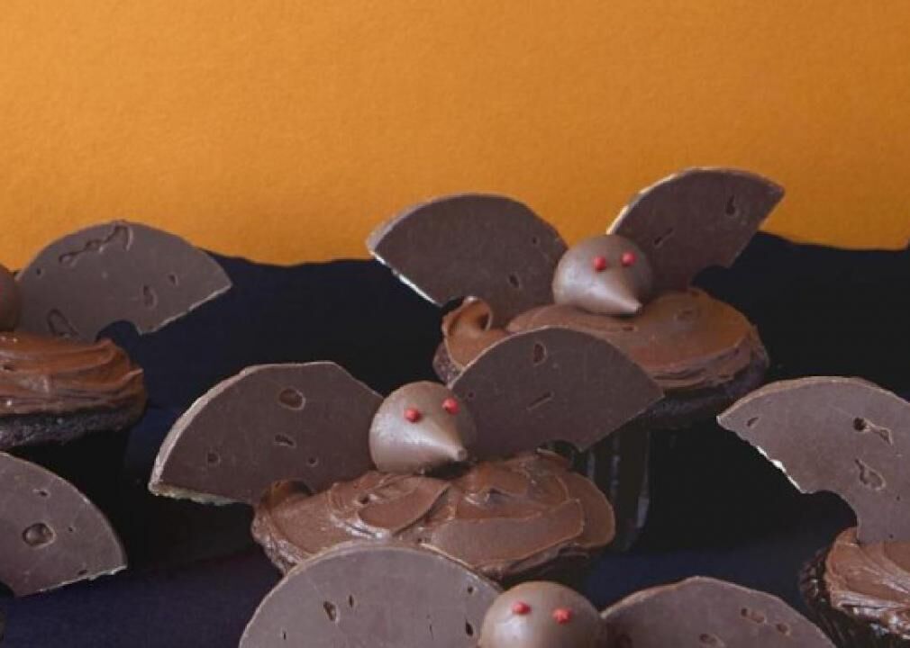 Bat Cupcakes